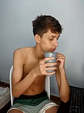 Snapshot of Allnei chatting on September 2025 07:59:01 PM Allnei online show from September 2025 07:59:01 PM