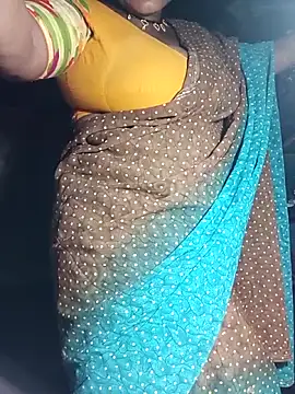 Snapshot of Nude-Priya2 chatting on November 2025 06:39:01 PM Nude-Priya2 online show from November 2025 06:39:01 PM