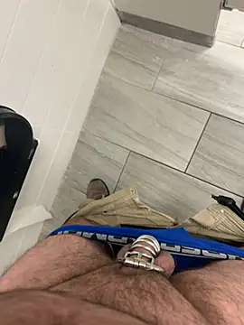 Snapshot of Malesub-84 chatting on November 2025 02:39:02 PM Malesub-84 online show from November 2025 02:39:02 PM