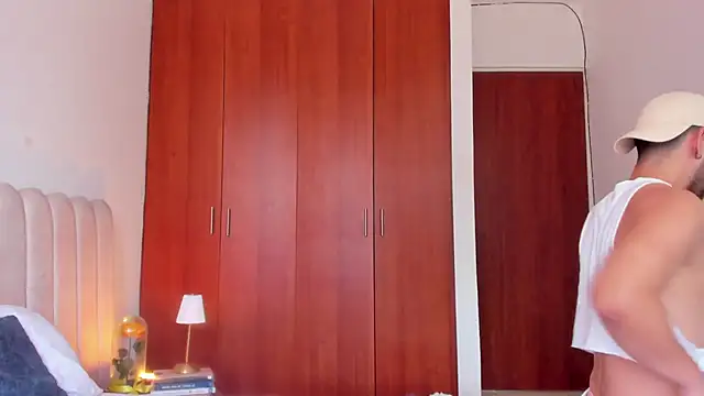 Dark beauty2 online show from September 2025 06:13:01 PM