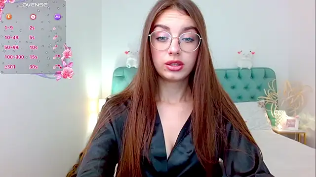 Snapshot of Real_cutie1 chatting on September 2025 08:54:01 PM Real cutie1 online show from September 2025 08:54:01 PM