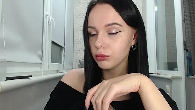 Blair Yates online show from October 2025 09:10:02 PM