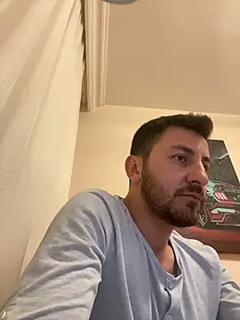 Snapshot of emredenizz07 chatting on December 2025 11:14:02 PM emredenizz07 online show from December 2025 11:14:02 PM