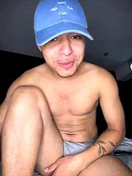 Mlkrrp online show from October 2025 01:03:02 AM