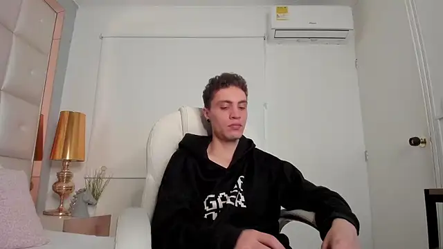 dark sun302 online show from September 2025 09:16:02 PM