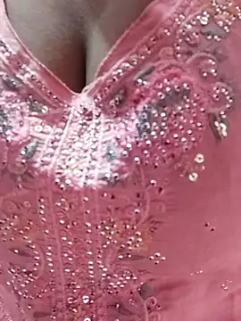 Snapshot of Reeta-rani chatting on October 2025 03:58:02 AM Reeta-rani online show from October 2025 03:58:02 AM