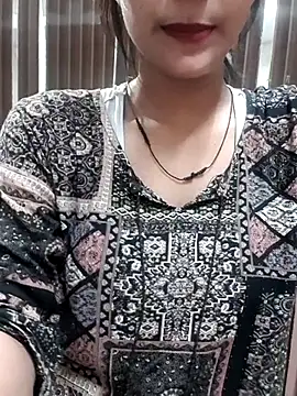 Snapshot of Raj-kumari chatting on October 2025 03:43:01 PM Raj-kumari online show from October 2025 03:43:01 PM