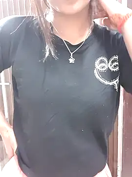 Snapshot of Raj-kumari chatting on November 2025 03:57:01 PM Raj-kumari online show from November 2025 03:57:01 PM