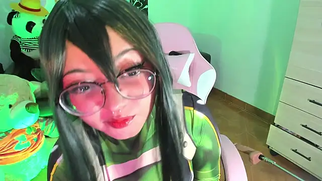 Lolii Zoe online show from October 2025 06:00:01 AM