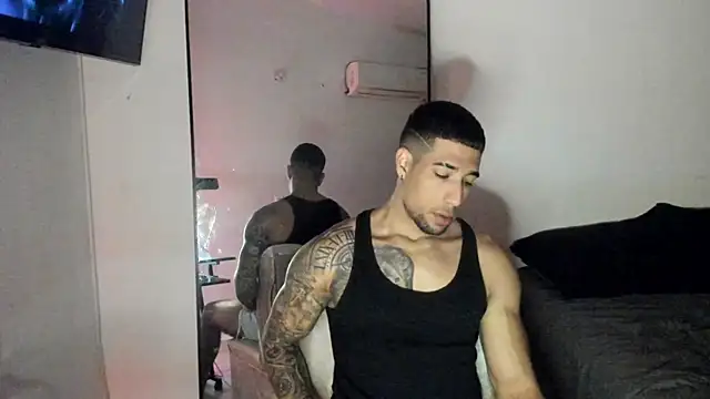 ThiagoLugo online show from September 2025 03:33:01 PM