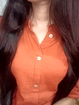 Queen Pooja7 online show from September 2025 03:34:02 PM