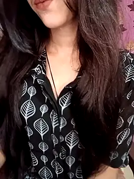 Queen Pooja7 online show from September 2025 05:03:02 PM