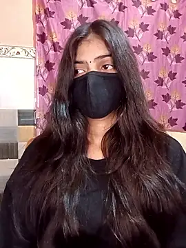 Queen Pooja7 online show from September 2025 05:05:02 PM
