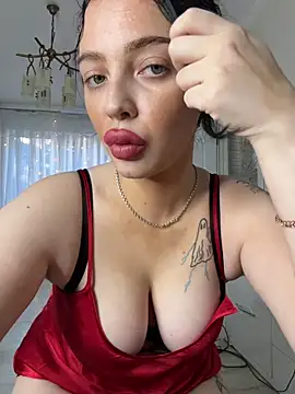 Hannah xBaby online show from November 2025 12:06:02 PM