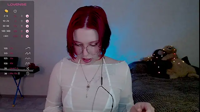 Snapshot of Ruby_Flame chatting on October 2025 03:49:01 PM Ruby Flame online show from October 2025 03:49:01 PM