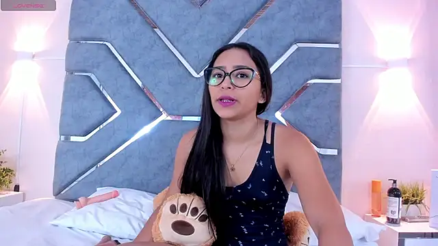 AmyStar1 online show from October 2025 03:34:01 PM