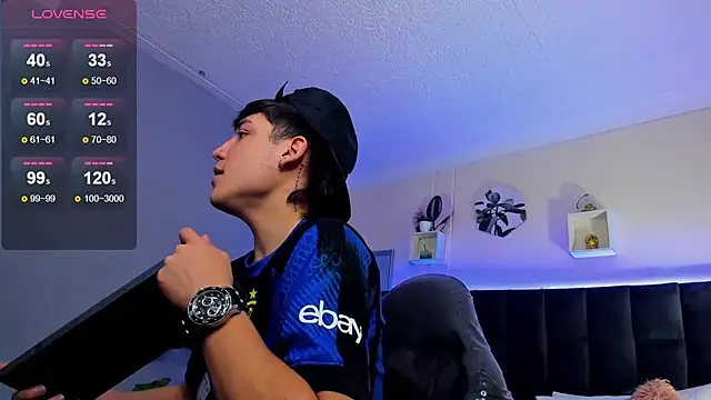 Snapshot of Ares_di_martin chatting on September 2025 01:16:01 PM Ares di martin online show from September 2025 01:16:01 PM