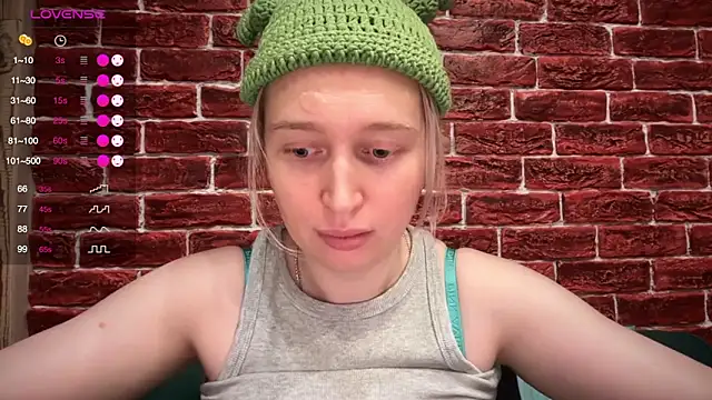 CitrusBlissss online show from December 2025 03:43:01 PM