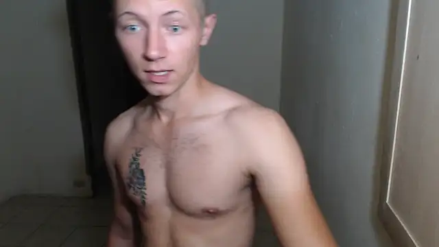 Snapshot of BlondZilla chatting on November 2025 07:40:01 AM BlondZilla online show from November 2025 07:40:01 AM