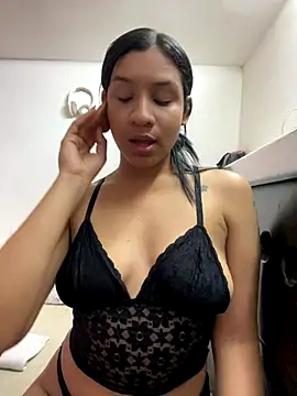 Snapshot of Danny_gonza chatting on October 2025 12:18:02 AM Danny gonza online show from October 2025 12:18:02 AM