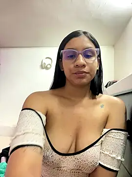 Snapshot of Danny_gonza chatting on October 2025 12:08:02 AM Danny gonza online show from October 2025 12:08:02 AM