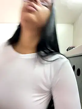 Snapshot of Danny_gonza chatting on October 2025 02:33:01 AM Danny gonza online show from October 2025 02:33:01 AM