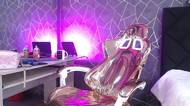 shanthal bllizz online show from October 2025 03:07:02 AM