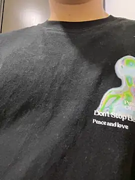 Snapshot of ErosVale chatting on October 2025 05:10:01 AM ErosVale online show from October 2025 05:10:01 AM