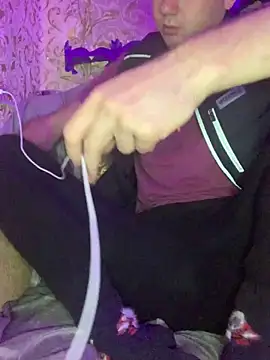 sal0mka online show from October 2025 03:58:01 PM