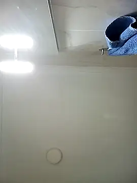 luna-69-37 online show from September 2025 10:54:02 PM