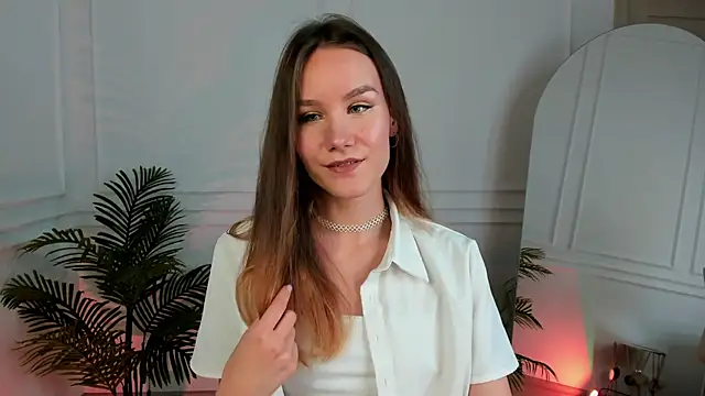 Snapshot of _Clare_Florence_ chatting on October 2025 01:31:02 PM Clare Florence online show from October 2025 01:31:02 PM