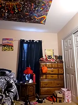 nuttiebuddy1 online show from November 2025 04:20:02 PM