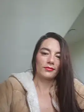 Demy Rhoades online show from October 2025 03:08:02 PM