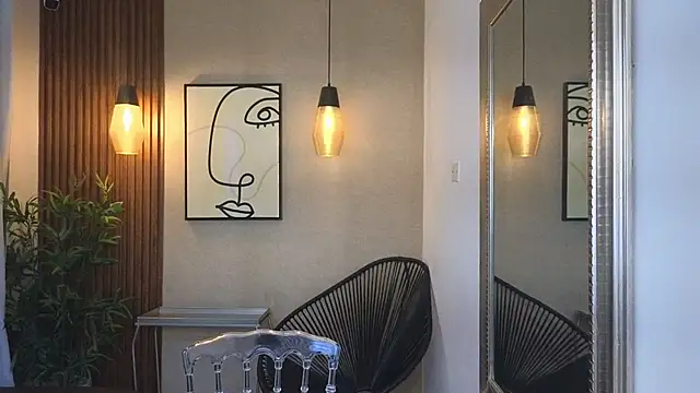 Lia Mar  online show from October 2025 06:04:01 PM