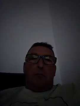 Snapshot of Oorse1966 chatting on October 2025 08:31:01 PM Oorse1966 online show from October 2025 08:31:01 PM