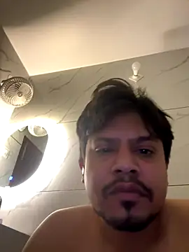 Rishab3193 online show from September 2025 12:11:01 AM