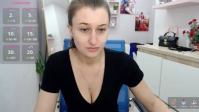 Snapshot of muriel_elvin chatting on October 2025 08:15:02 AM muriel elvin online show from October 2025 08:15:02 AM