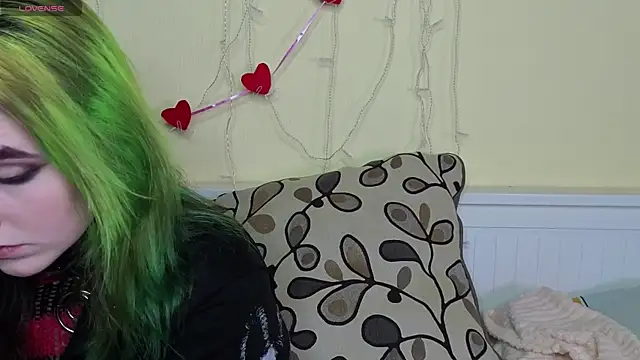 PortiaHedge online show from October 2025 06:08:01 PM