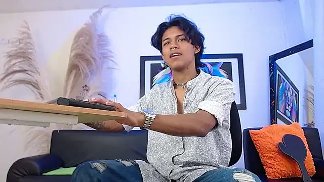 dreyk20 online show from October 2025 02:04:02 PM