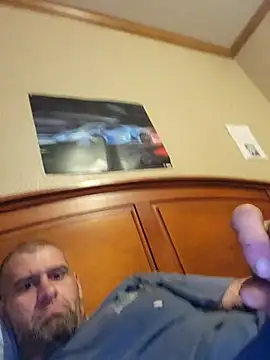 Snapshot of Bigdickcraig11 chatting on October 2025 07:25:01 PM Bigdickcraig11 online show from October 2025 07:25:01 PM