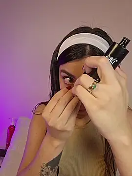 Snapshot of AmaiaSalvatore chatting on October 2025 09:20:01 PM AmaiaSalvatore online show from October 2025 09:20:01 PM