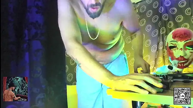 DjDiCKmannOnE online show from October 2025 07:47:02 PM