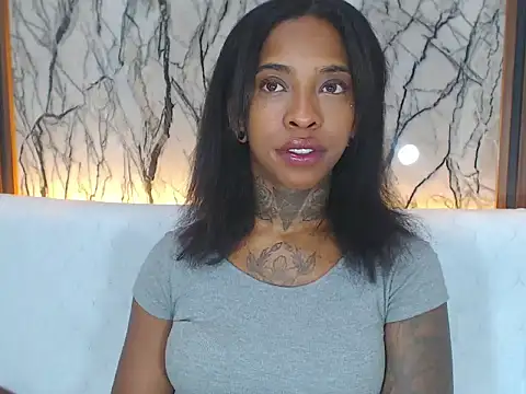 Pauline Fox online show from November 2025 11:51:02 PM