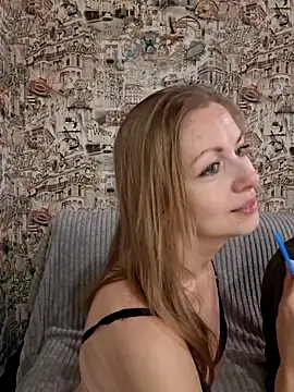 VChelsiV online show from September 2025 06:41:02 PM