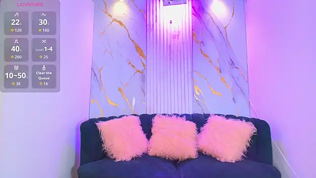 Snapshot of Mhiaa_Sweet chatting on October 2025 12:04:02 PM Mhiaa Sweet online show from October 2025 12:04:02 PM