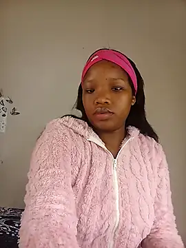 Snapshot of Young_Slut21 chatting on November 2025 04:45:02 AM Young Slut21 online show from November 2025 04:45:02 AM