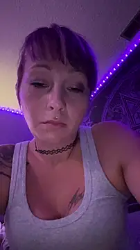  DangerousEyes online show from October 2025 08:06:02 PM