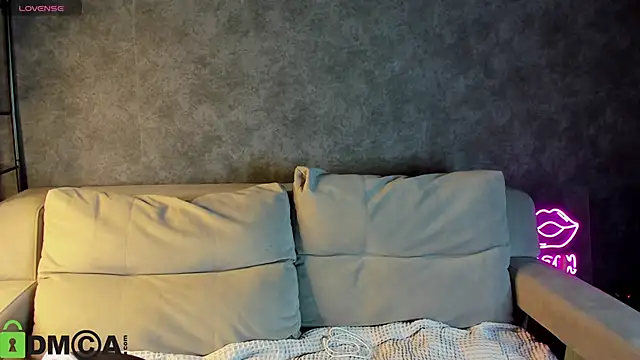 Snapshot of Casey_Sweeet chatting on October 2025 05:04:02 PM Casey Sweeet online show from October 2025 05:04:02 PM