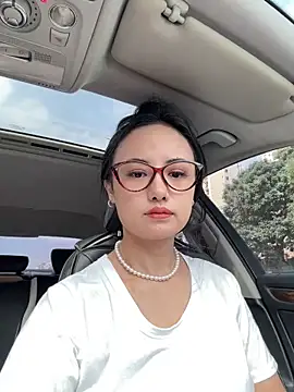 wen521 online show from September 2025 02:33:01 AM