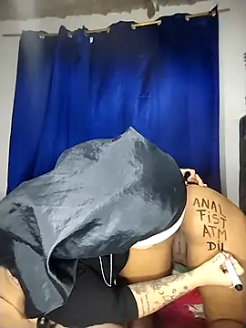 Vale Nikol21 online show from October 2025 01:47:01 AM